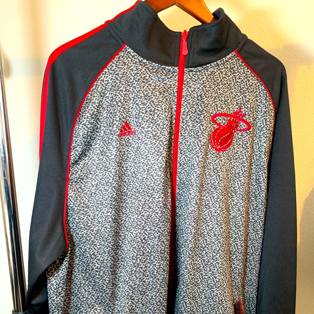 ADIDAS NBA MIAMI HEAT STATIC TRACK JACKET SIZE 2XL